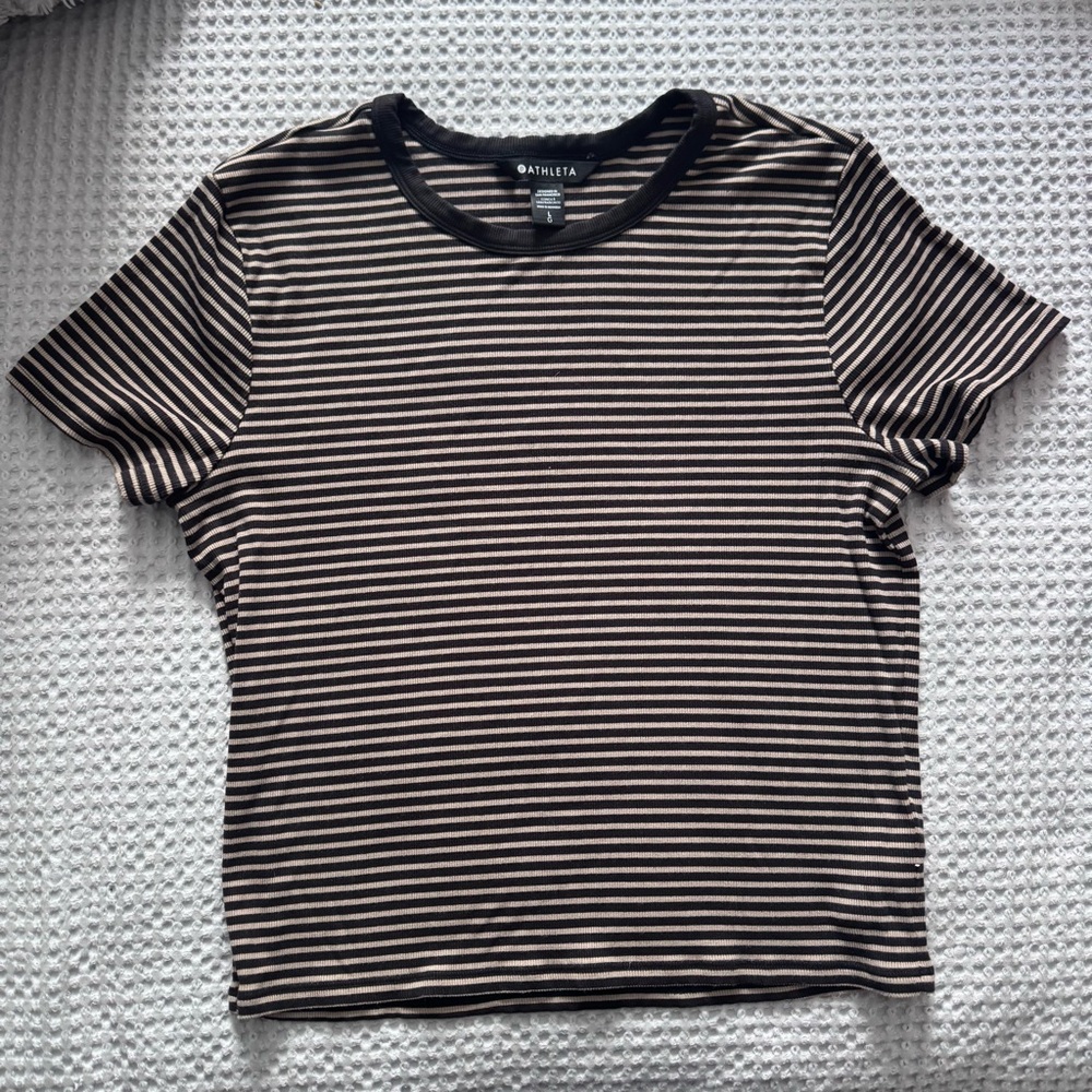 Athleta tee. Great condition